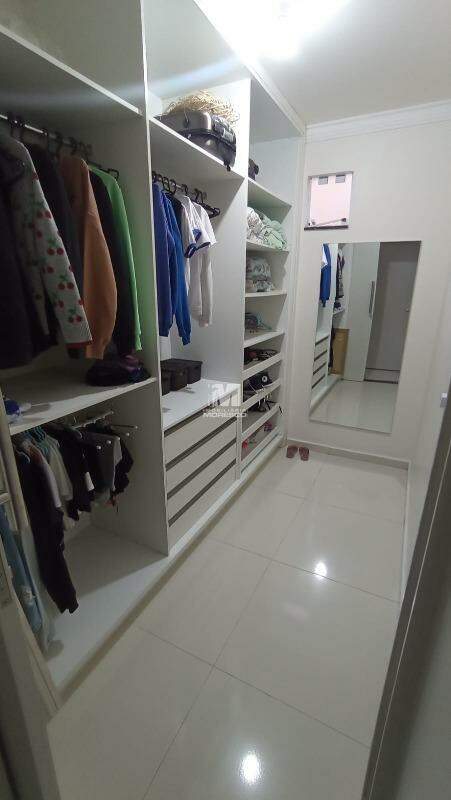 Casa à venda no bairro São Pedro: