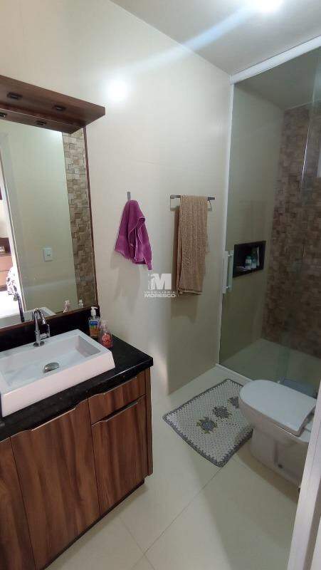 Casa à venda no bairro São Pedro: