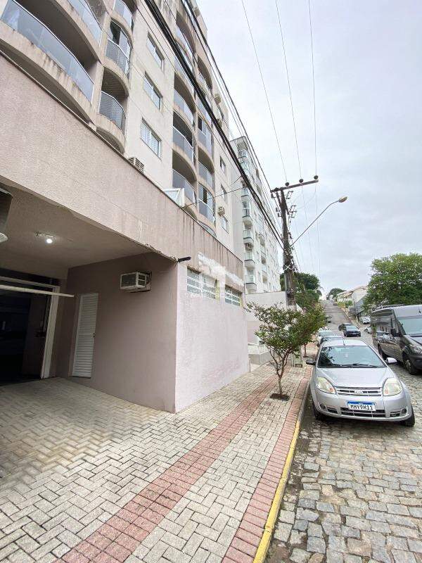 Sala Comercial de 22m² no bairro Centro, em Brusque | Eu Corretor