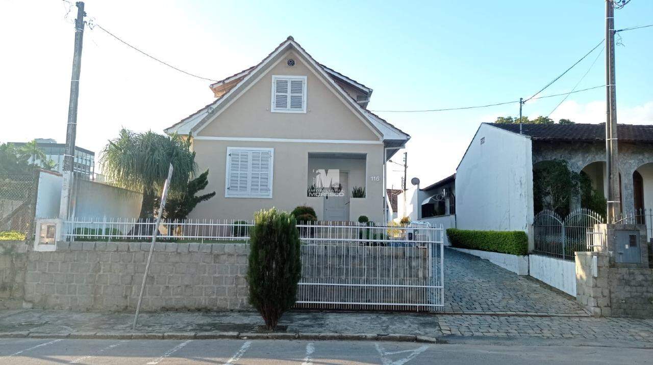 Casa à venda no bairro Centro I: 
