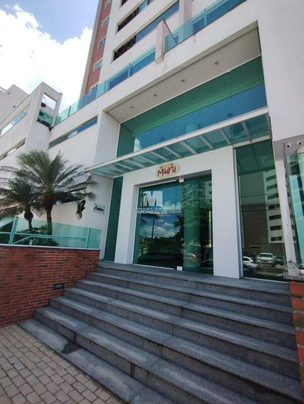 Apartamento à venda no bairro Centro I: 