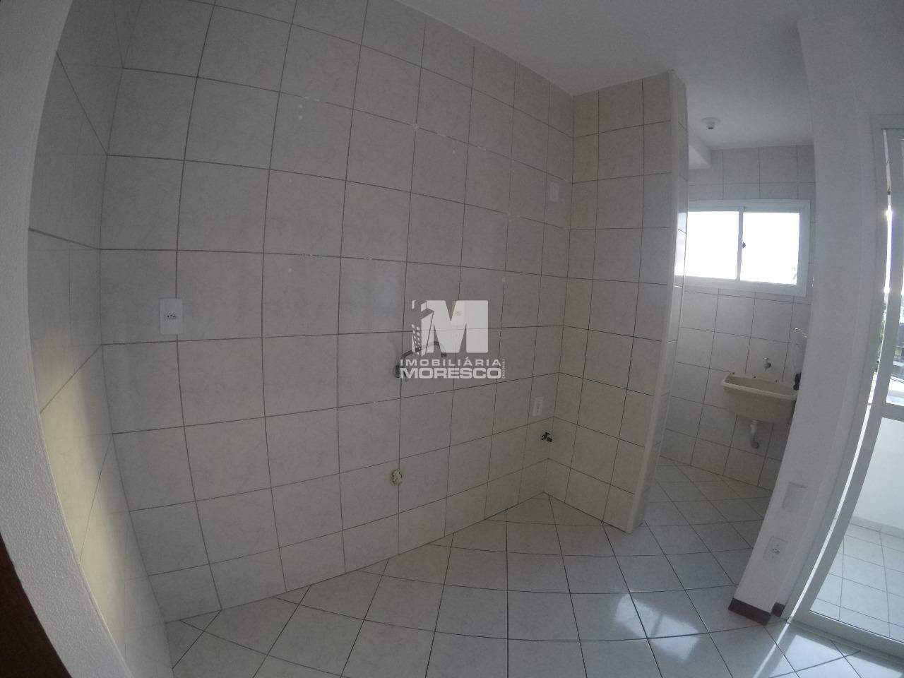 Apartamento para aluguel no bairro Centro: 