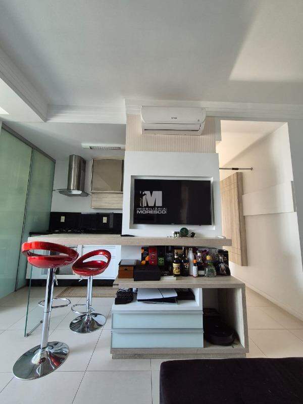 Apartamento à venda no bairro São Luiz: