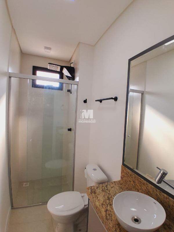 Apartamento para aluguel no bairro Santa Terezinha: 