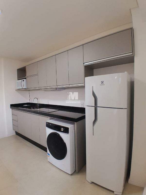 Apartamento para aluguel no bairro Santa Terezinha: 