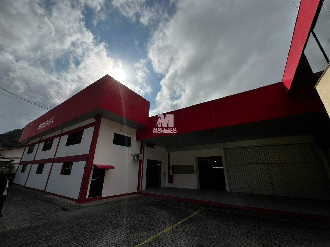 Galpão / Depósito / Armazém de 3800m² no bairro Bateas, em Brusque | Eu Corretor