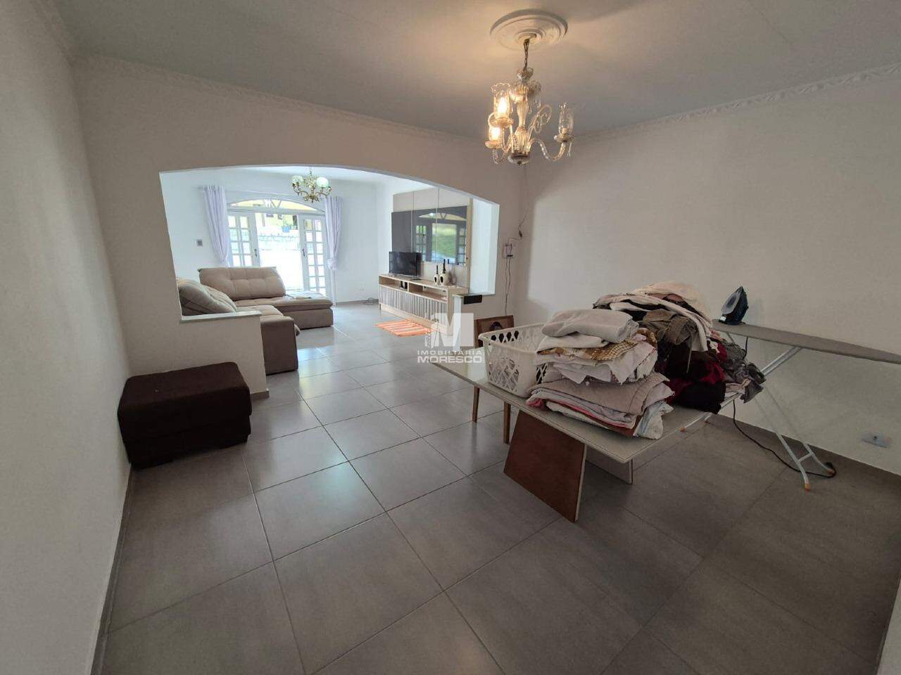 Casa à venda no bairro Primeiro de Maio: