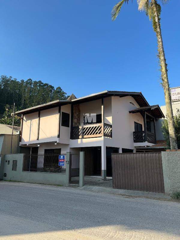 Casa de 4 quartos, 128m² no bairro São Pedro, em Brusque | Eu Corretor
