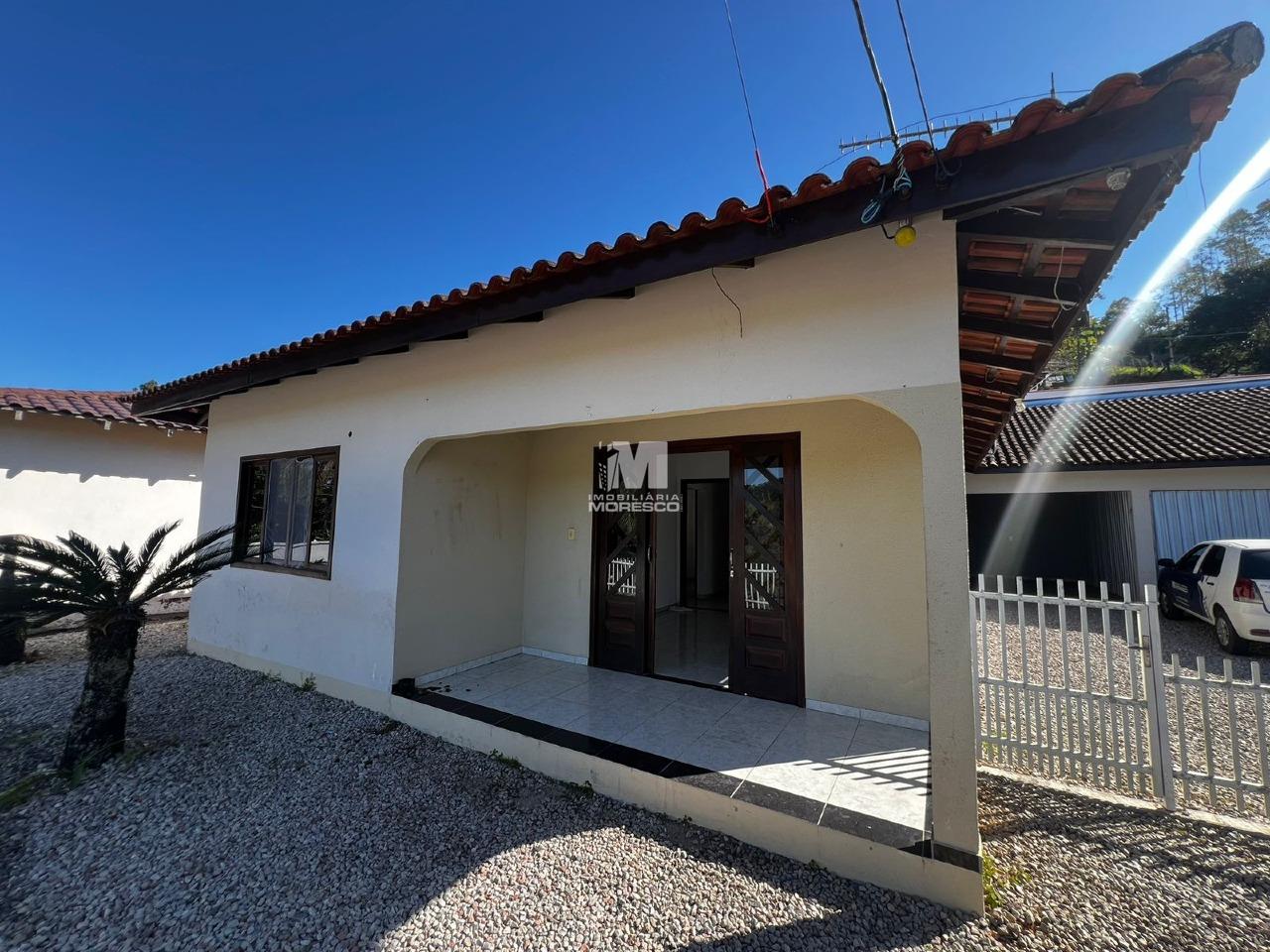 Casa para aluguel no bairro São Pedro: 