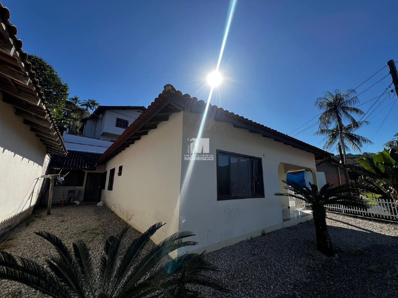 Casa para aluguel no bairro São Pedro: