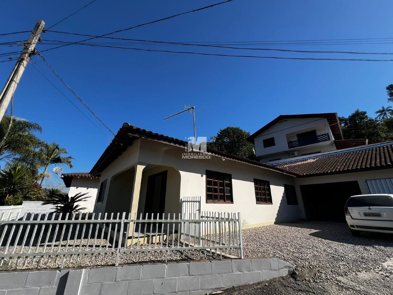 Casa para aluguel no bairro São Pedro: 