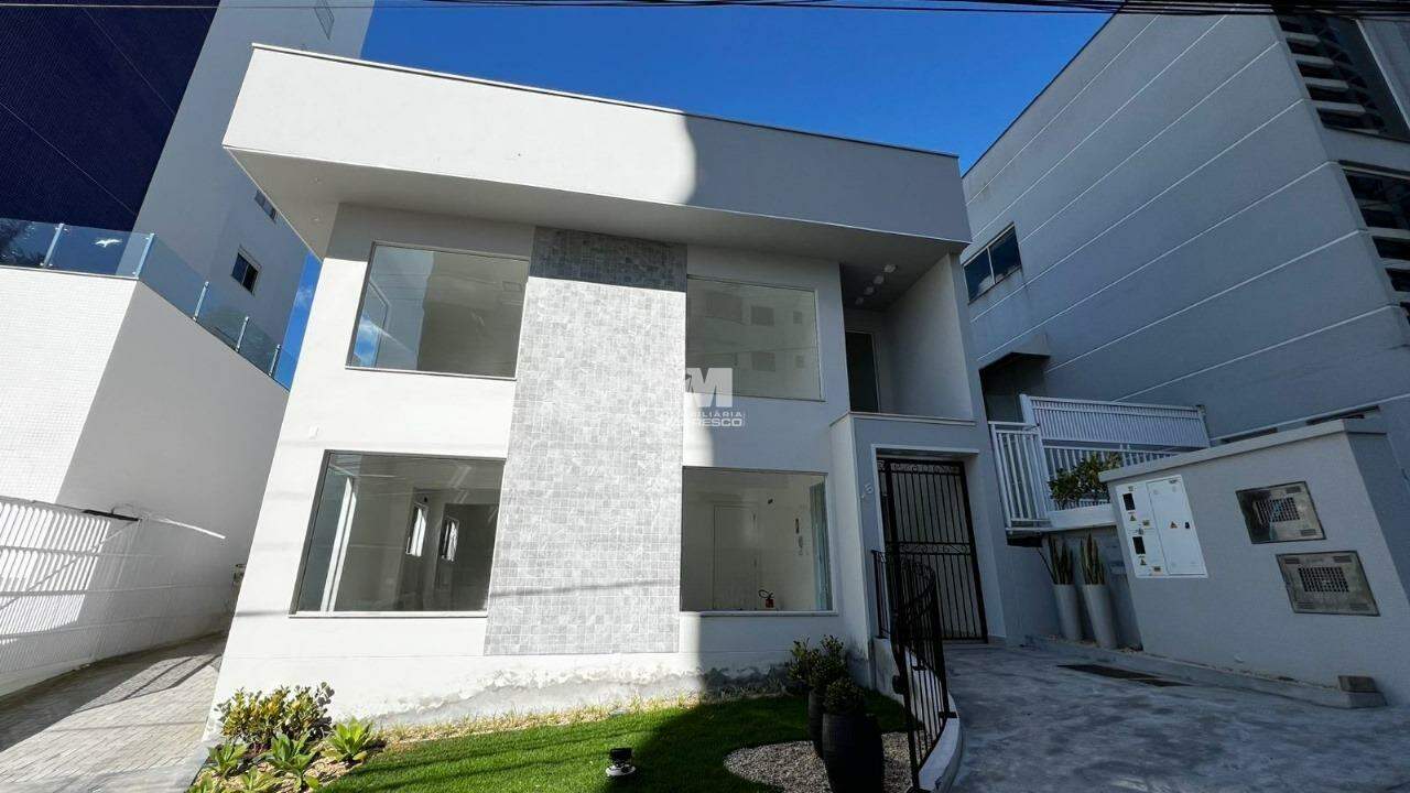 Imóvel Comercial de 150m² no bairro Centro I, em Brusque | Eu Corretor