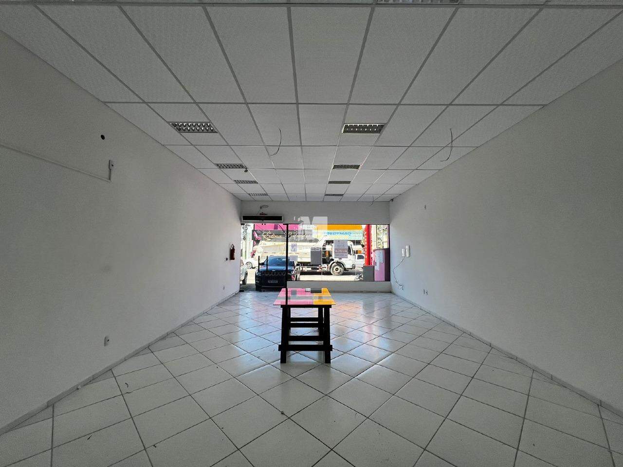 Sala Comercial de 126m² no bairro Águas Claras, em Brusque | Eu Corretor