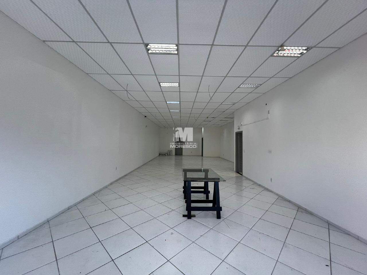 Sala Comercial de 126m² no bairro Águas Claras, em Brusque | Eu Corretor