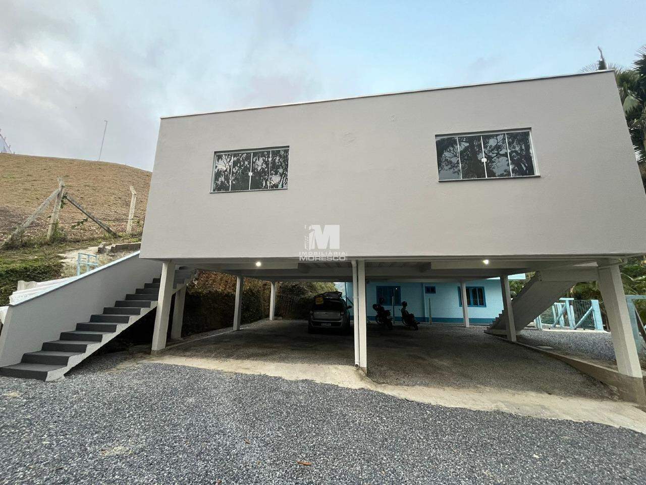 Apartamento para aluguel no bairro Azambuja: 