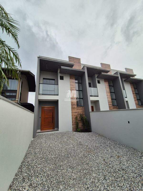 Casa à venda no bairro Limoeiro: Casa 01