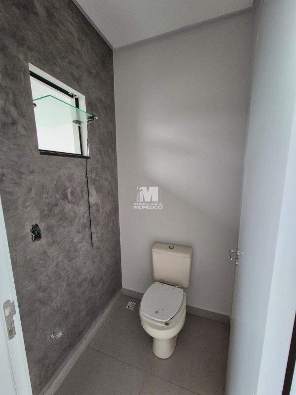Casa à venda no bairro Limoeiro: