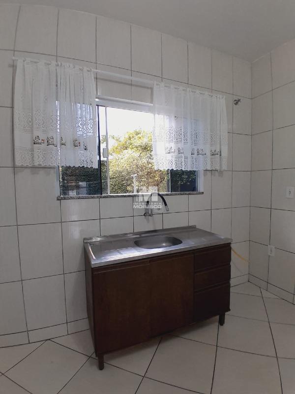 Casa para aluguel no bairro Dom Joaquim: 