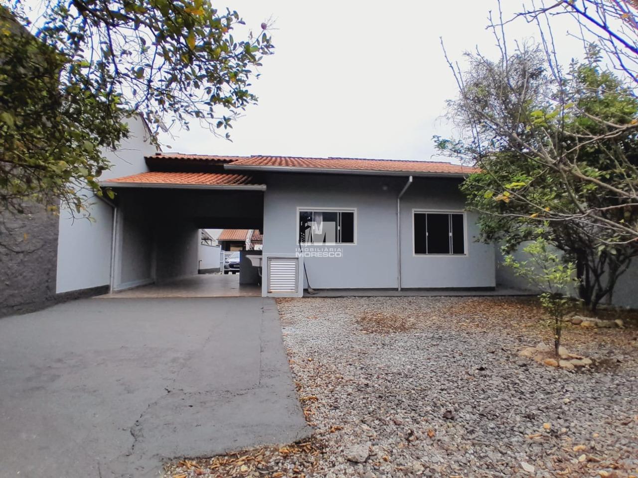 Casa para aluguel no bairro Dom Joaquim: 