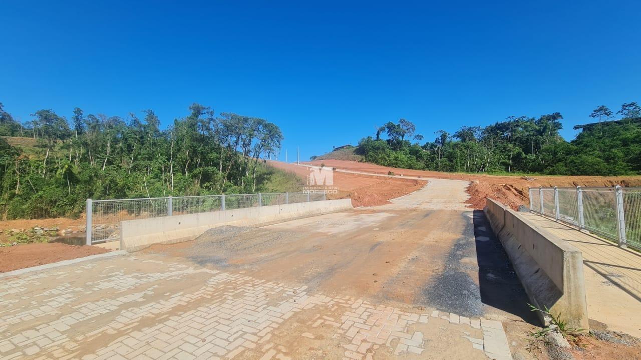 Terreno à venda no bairro São João: 