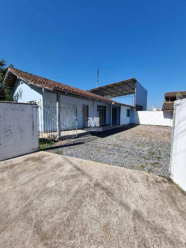 Galpão / Depósito / Armazém de 270m² no bairro Steffen, em Brusque | Eu Corretor