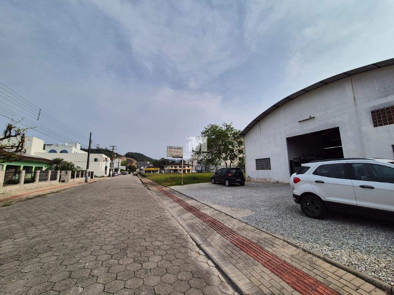 Galpão à venda no bairro Centro: 