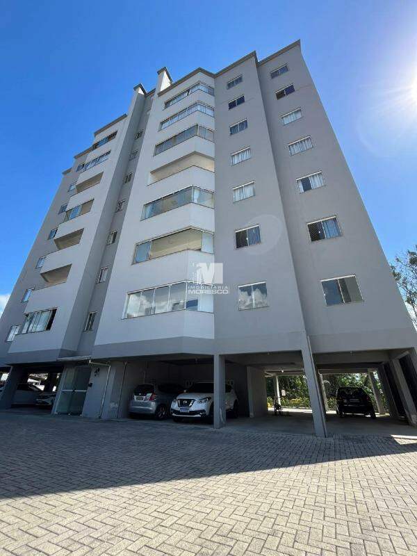 Apartamento para aluguel no bairro Santa Terezinha: 