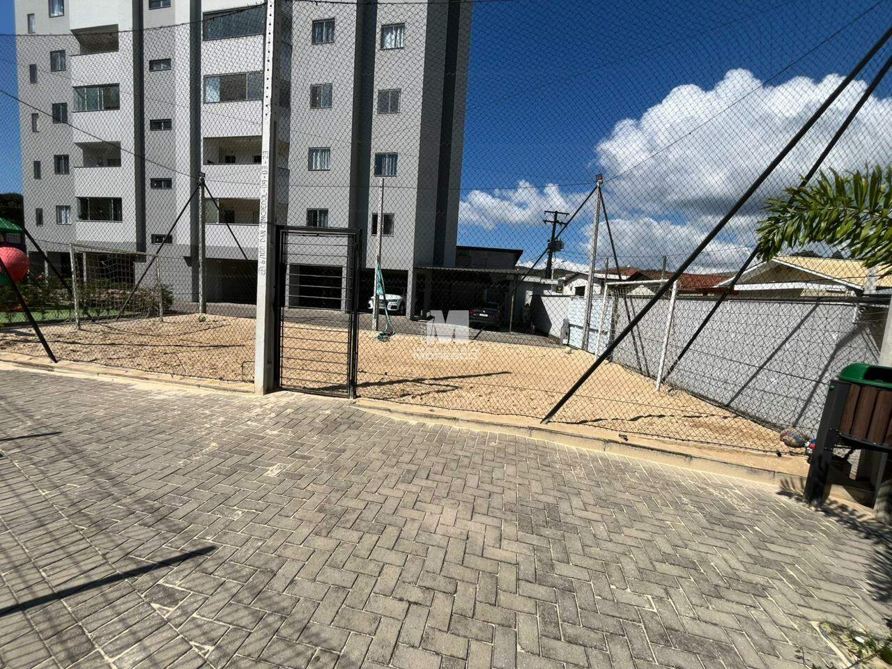 Apartamento para aluguel no bairro Santa Terezinha:
