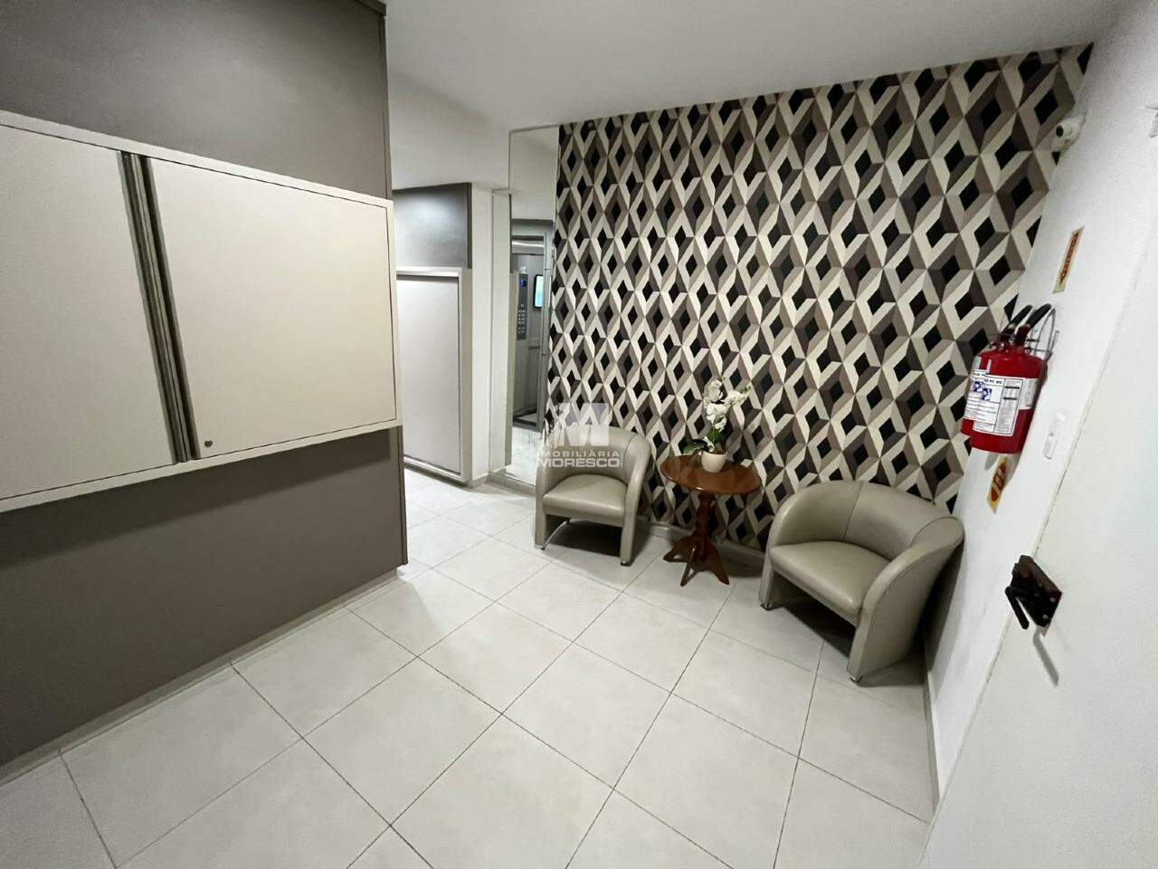 Apartamento para aluguel no bairro Santa Terezinha: 