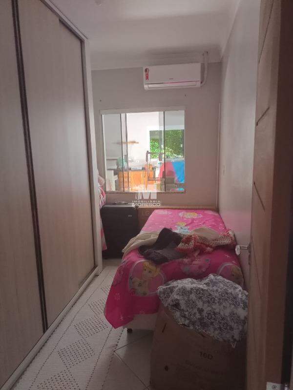 Casa à venda no bairro São Pedro: 