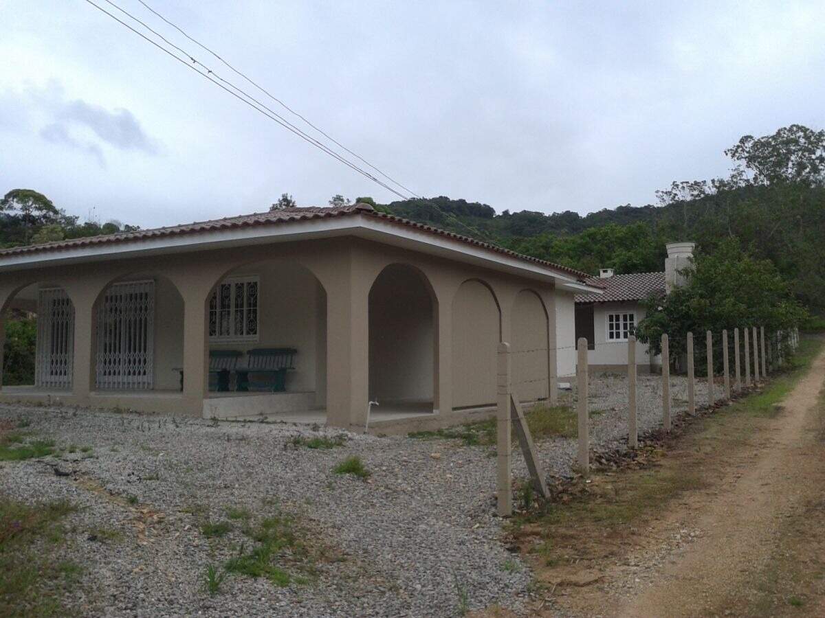 Casa de 2 quartos, 374m² no bairro Lageado Baixo, em Guabiruba | Eu Corretor
