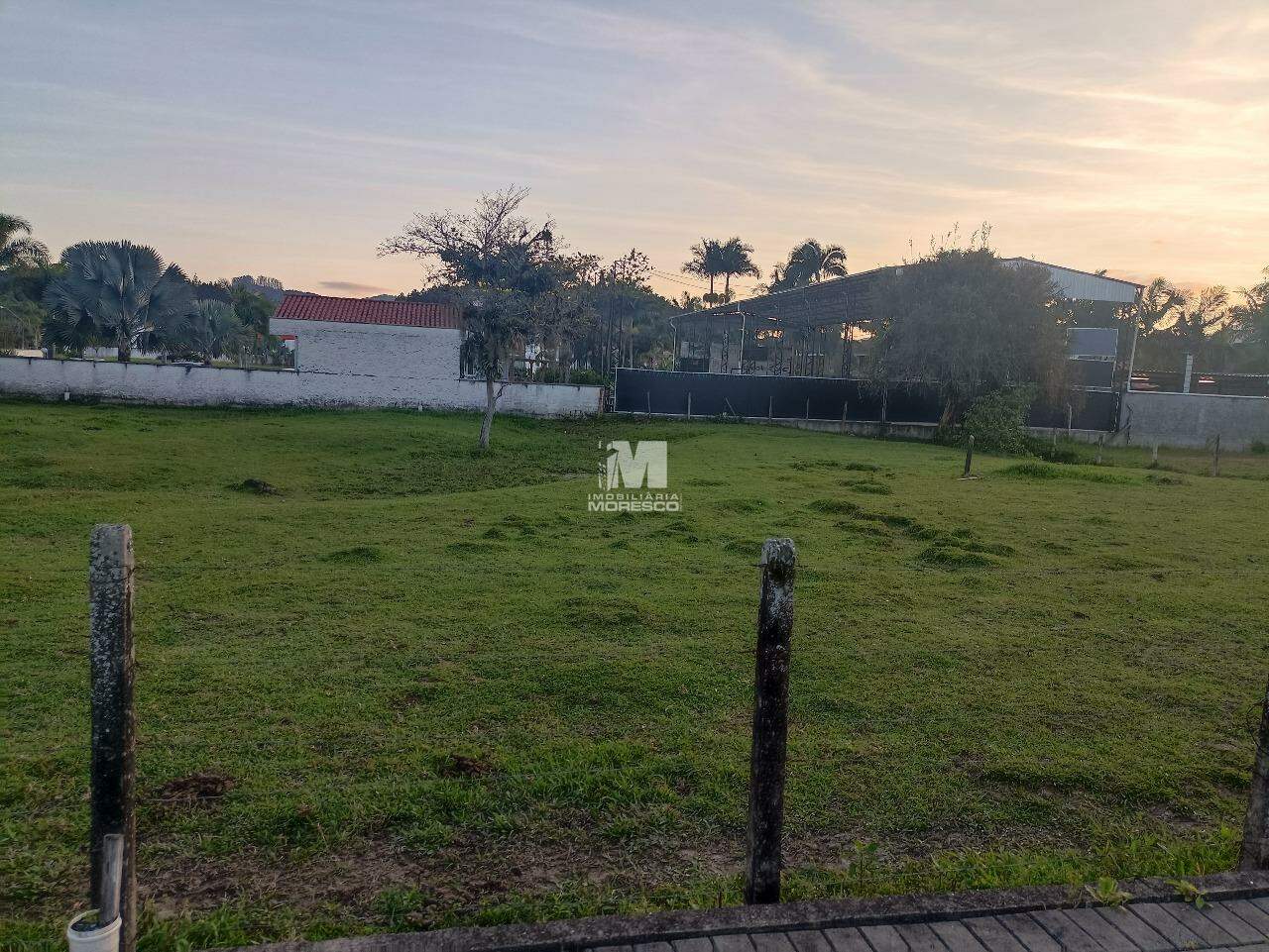 Lote/Terreno de 407m² no bairro Centro, em Guabiruba | Eu Corretor