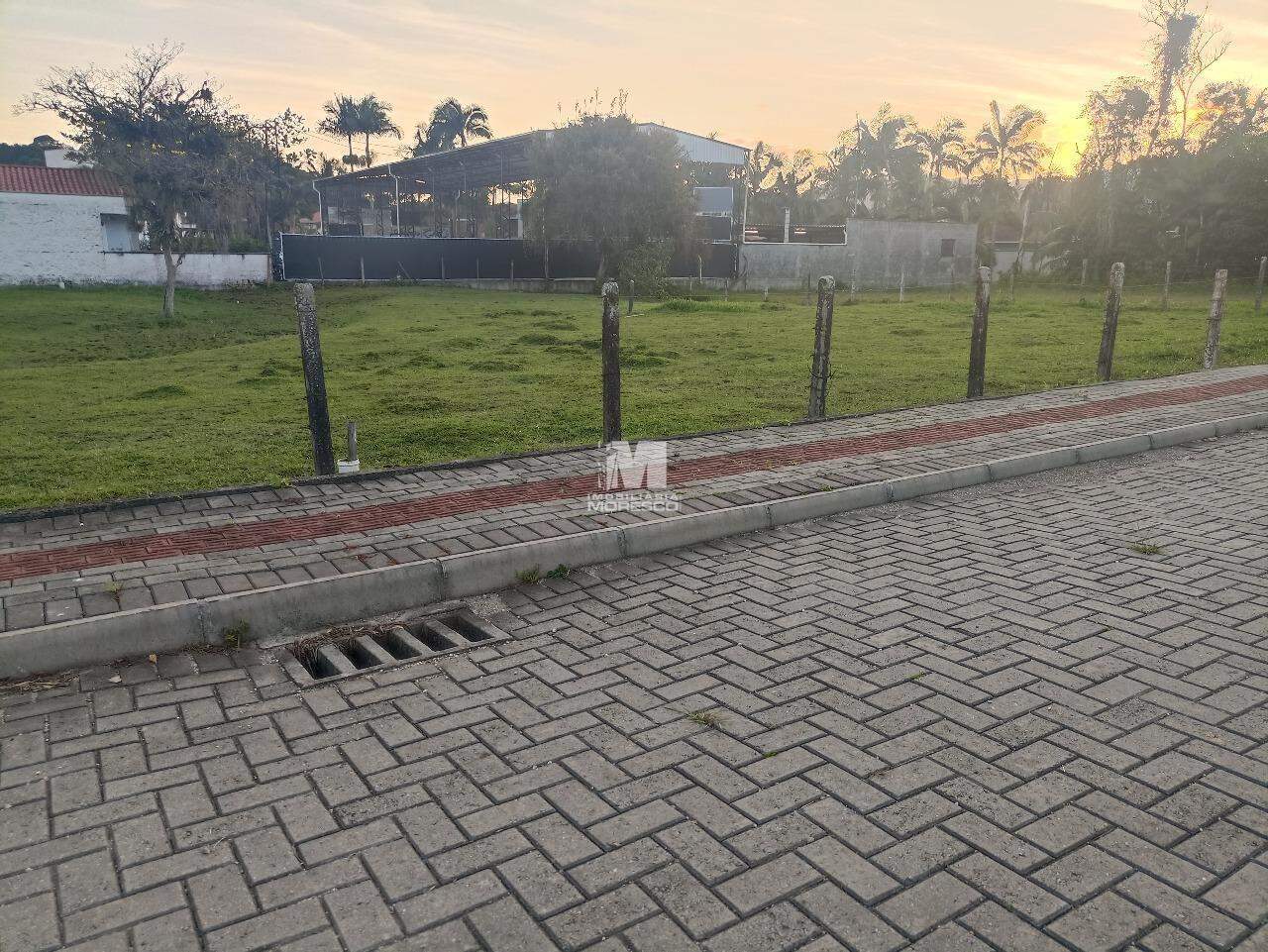 Lote/Terreno de 407m² no bairro Centro, em Guabiruba | Eu Corretor