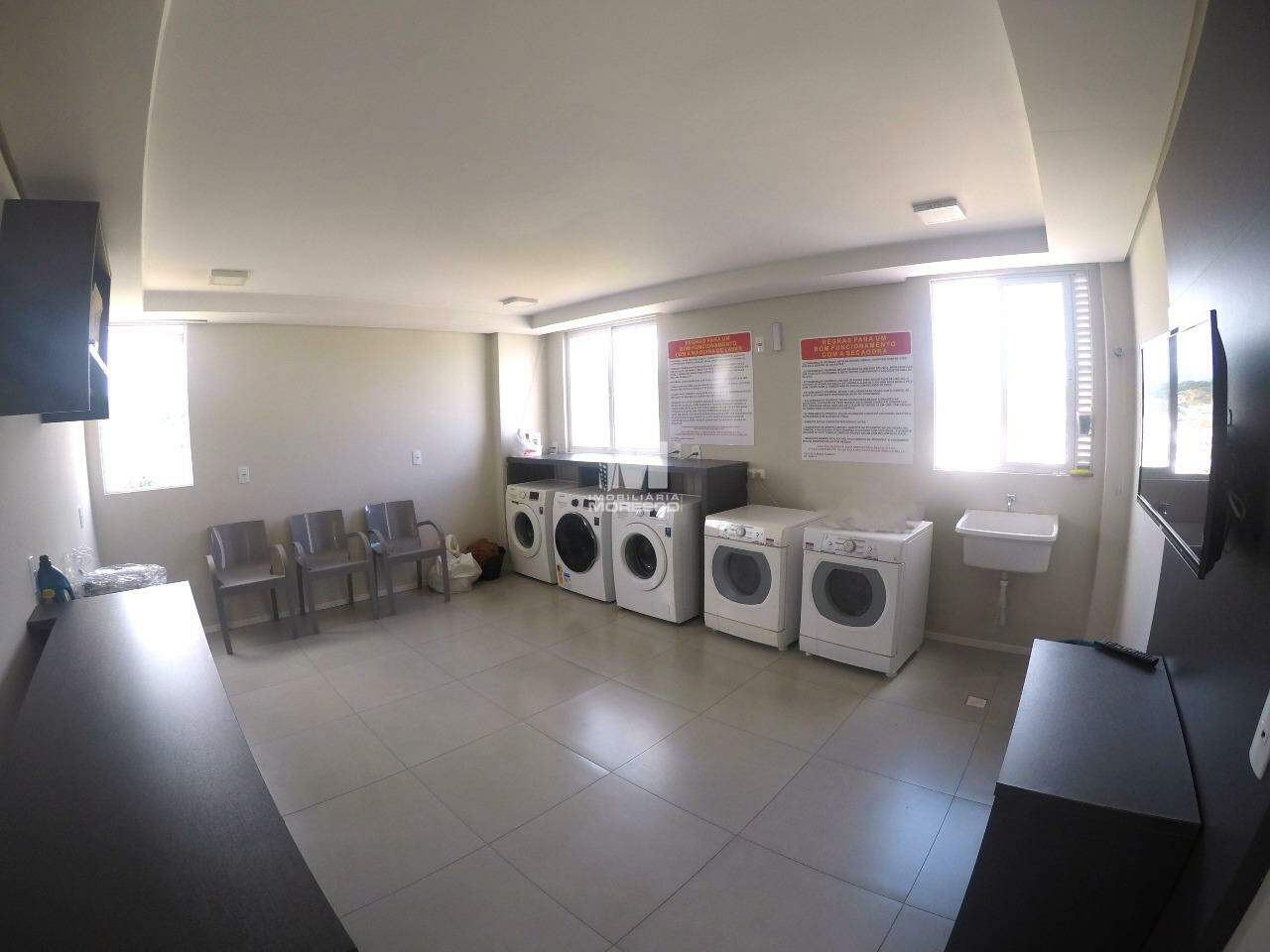 Flat para aluguel no bairro Santa Terezinha: 