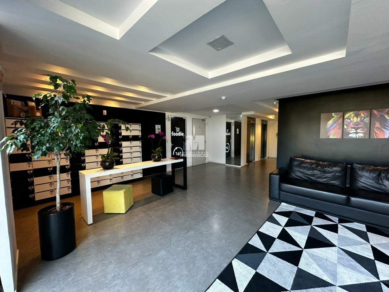 Flat para aluguel no bairro Santa Terezinha: 