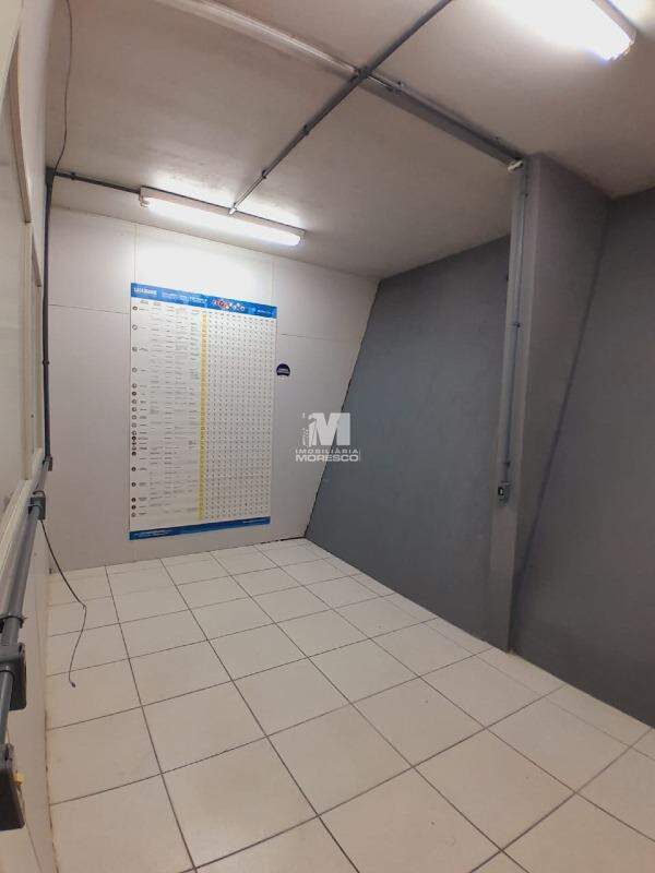 Sala Comercial de 200m² no bairro Primeiro de Maio, em Brusque | Eu Corretor