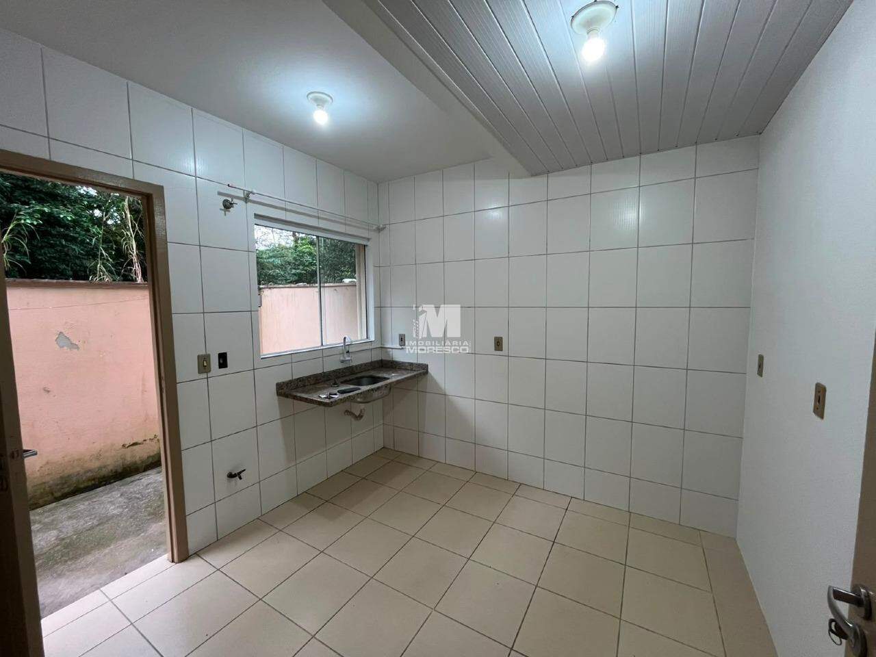Casa para aluguel no bairro Jardim Maluche: 