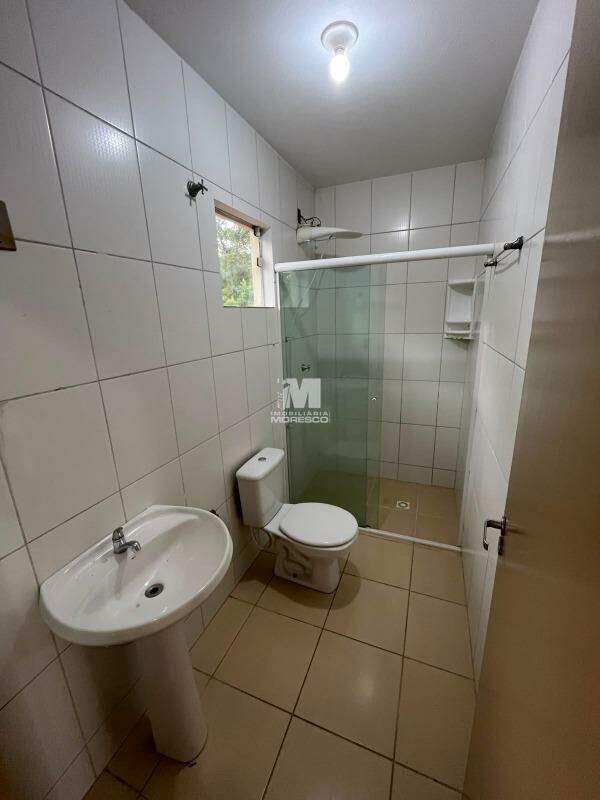 Casa para aluguel no bairro Jardim Maluche: 