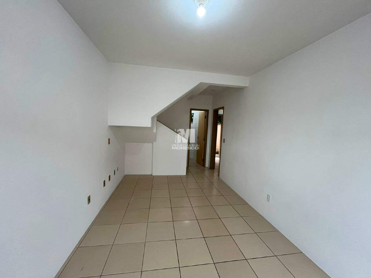 Casa para aluguel no bairro Jardim Maluche: 