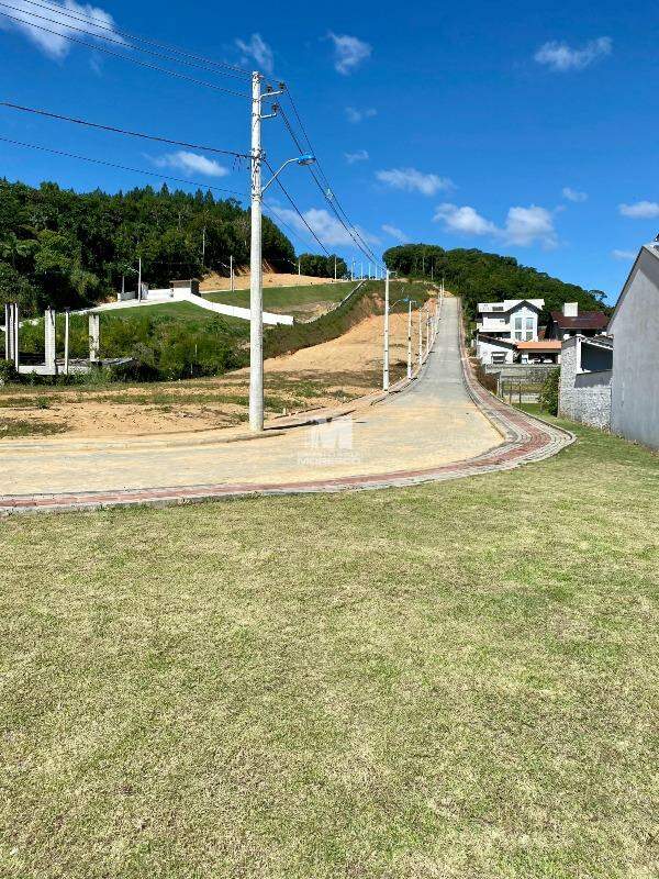 Lote/Terreno de 951m² no bairro Centro, em Guabiruba | Eu Corretor