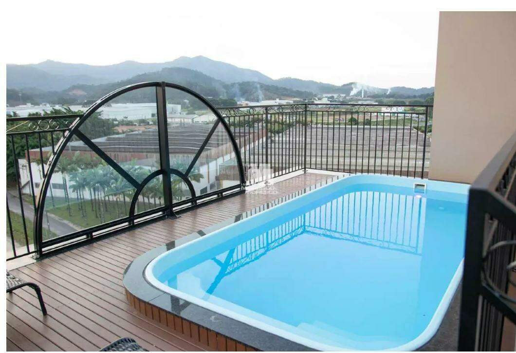 Flat para aluguel no bairro Santa Terezinha: 