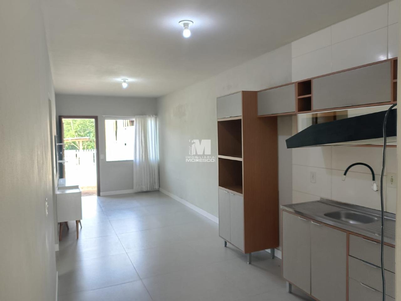 Casa para aluguel no bairro Dom Joaquim: 