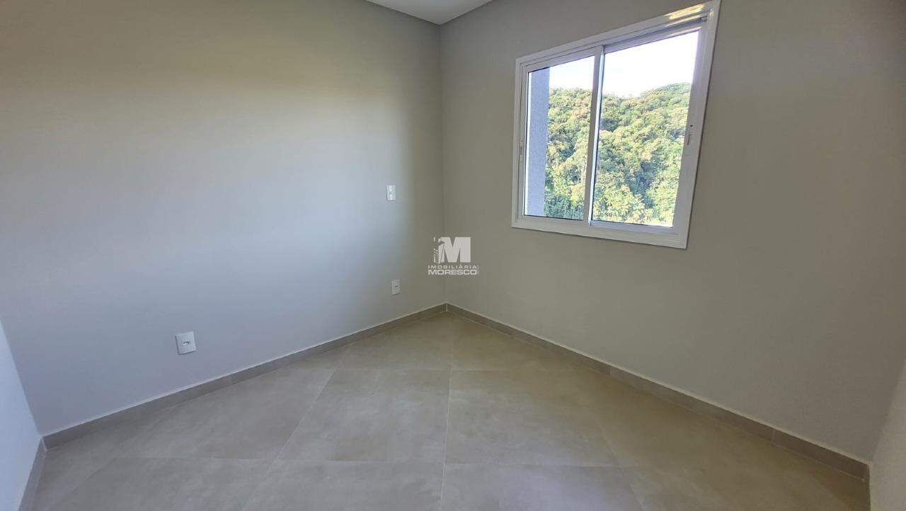 Apartamento à venda no bairro Guarani: 