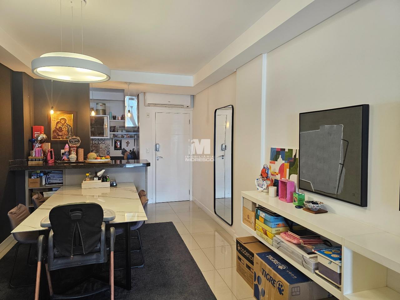 Apartamento à venda no bairro São Luiz: 