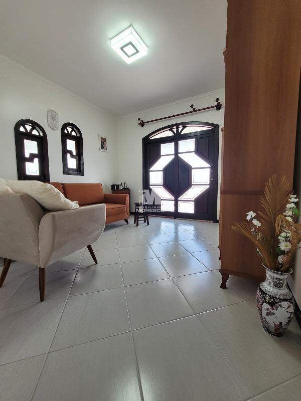Casa à venda no bairro Souza Cruz: 