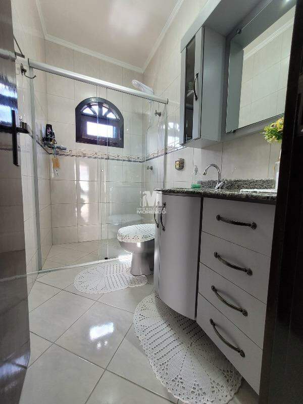 Casa à venda no bairro Souza Cruz: 