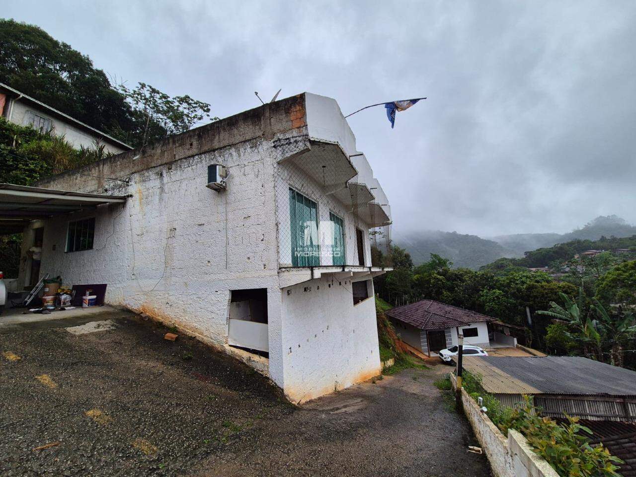 Casa de 3 quartos, 240m² no bairro Poço Fundo, em Brusque | Eu Corretor