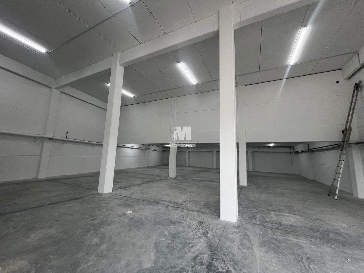 Sala Comercial de 417m² no bairro Santa Terezinha, em Brusque | Eu Corretor