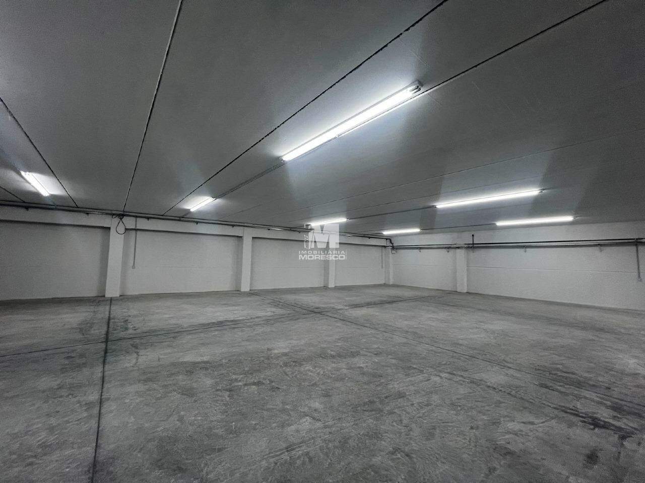 Sala Comercial de 417m² no bairro Santa Terezinha, em Brusque | Eu Corretor