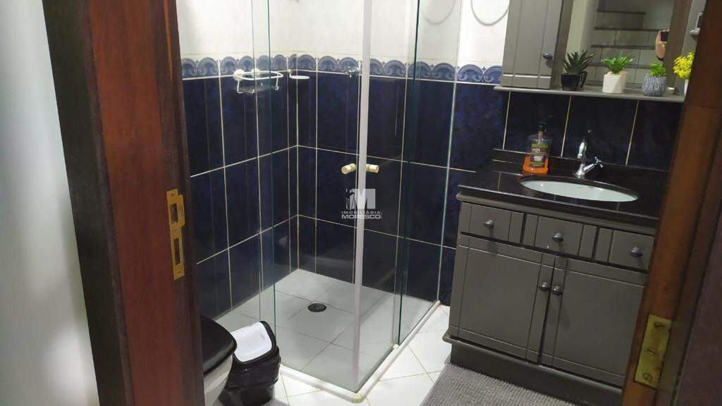 Casa à venda no bairro Santa Terezinha: